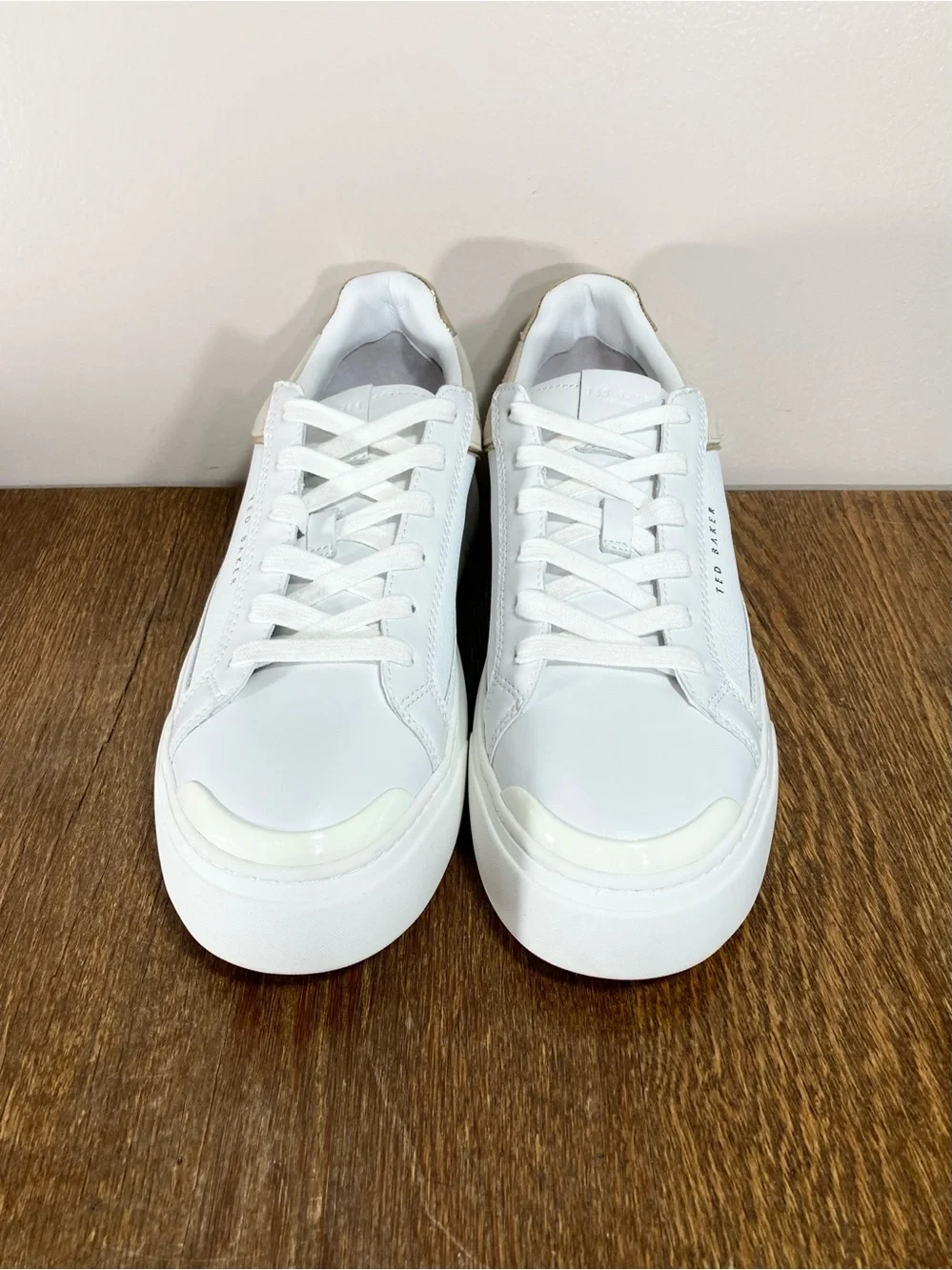 Ted Baker Adison Platform Sneaker Women’s Size 10 White/Metallic Gold
